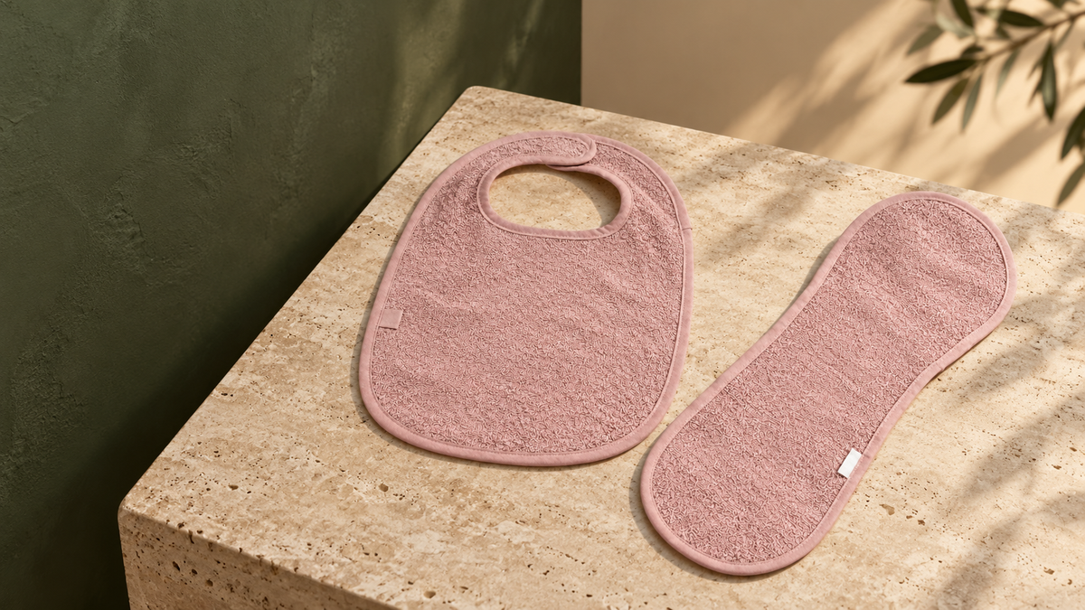 Roze Jollein badstof slab en Funnies schouderspuugdoek